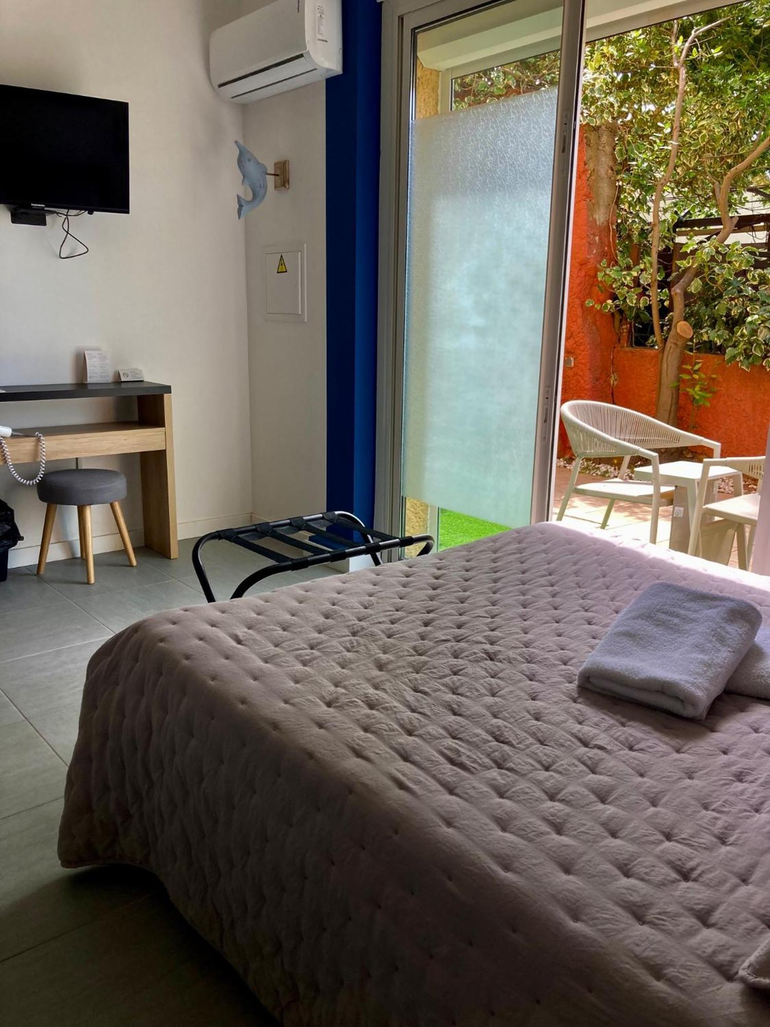 Hotel Le Gambetta Vias Εξωτερικό φωτογραφία