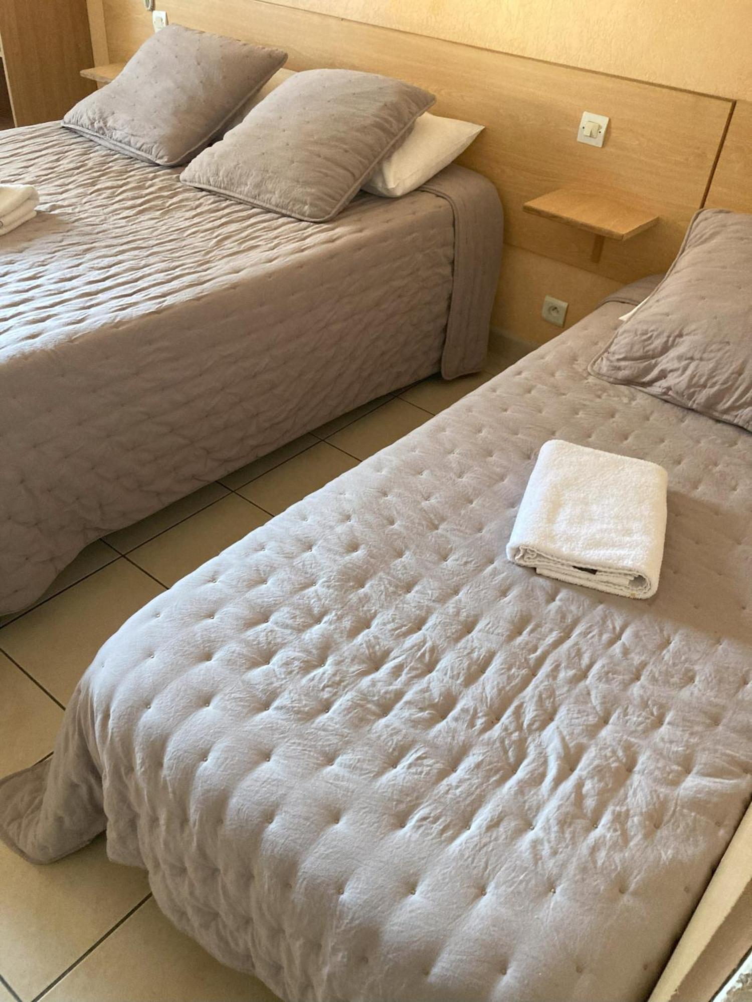 Hotel Le Gambetta Vias Δωμάτιο φωτογραφία