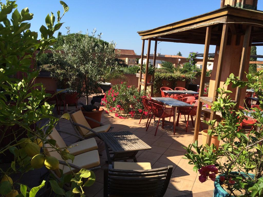 Hotel Le Gambetta Vias Εξωτερικό φωτογραφία
